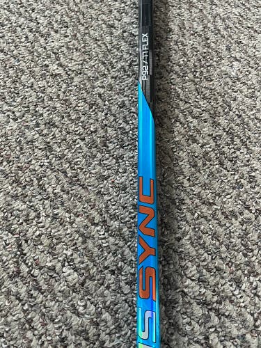 Senior Left Hand P92  Nexus Sync Hockey Stick