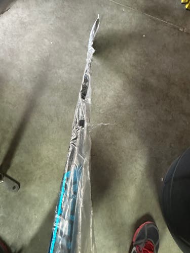 Senior Left Hand P92  Nexus 2N Pro Hockey Stick