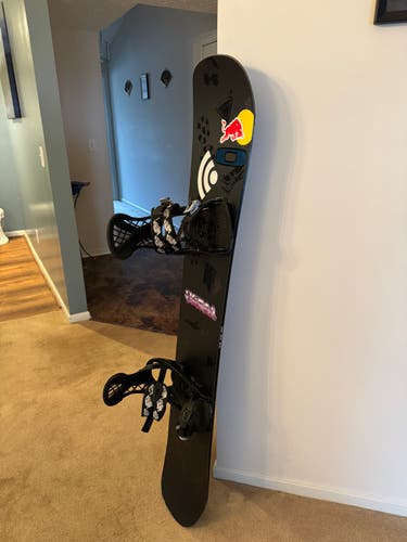 Signal Disruptor Snowboard 150cm