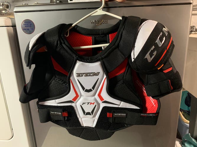 New Large CCM  FTW Shoulder Pads