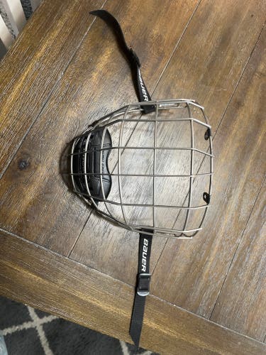 Used Medium Bauer Full Cage Profile III Facemask