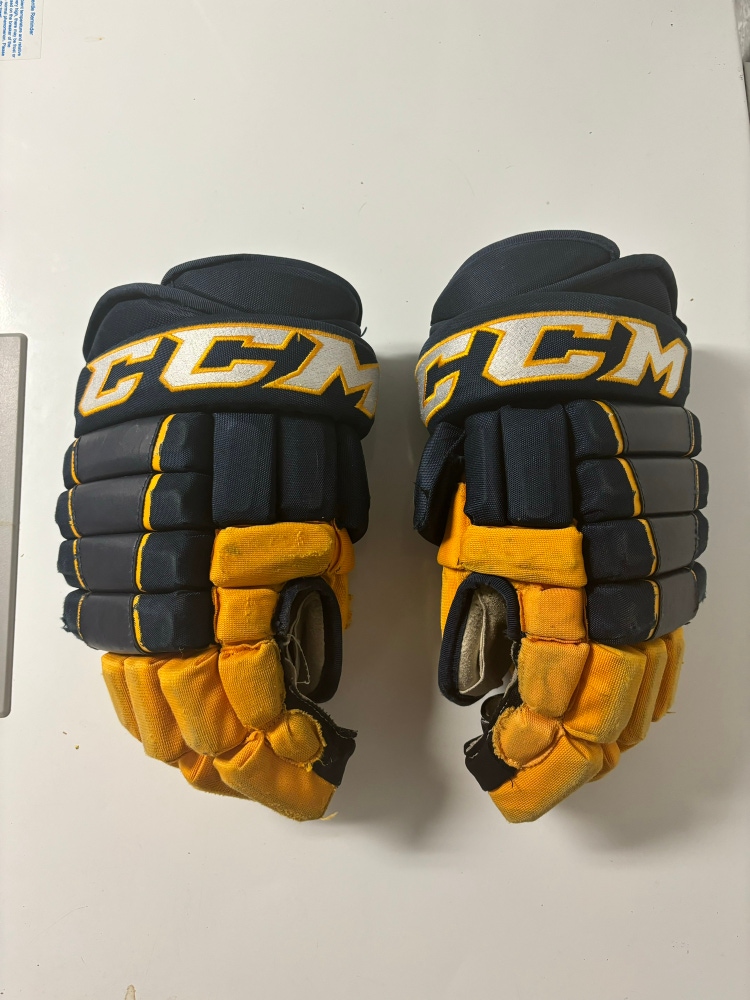 CCM 15"  HG4PC Gloves