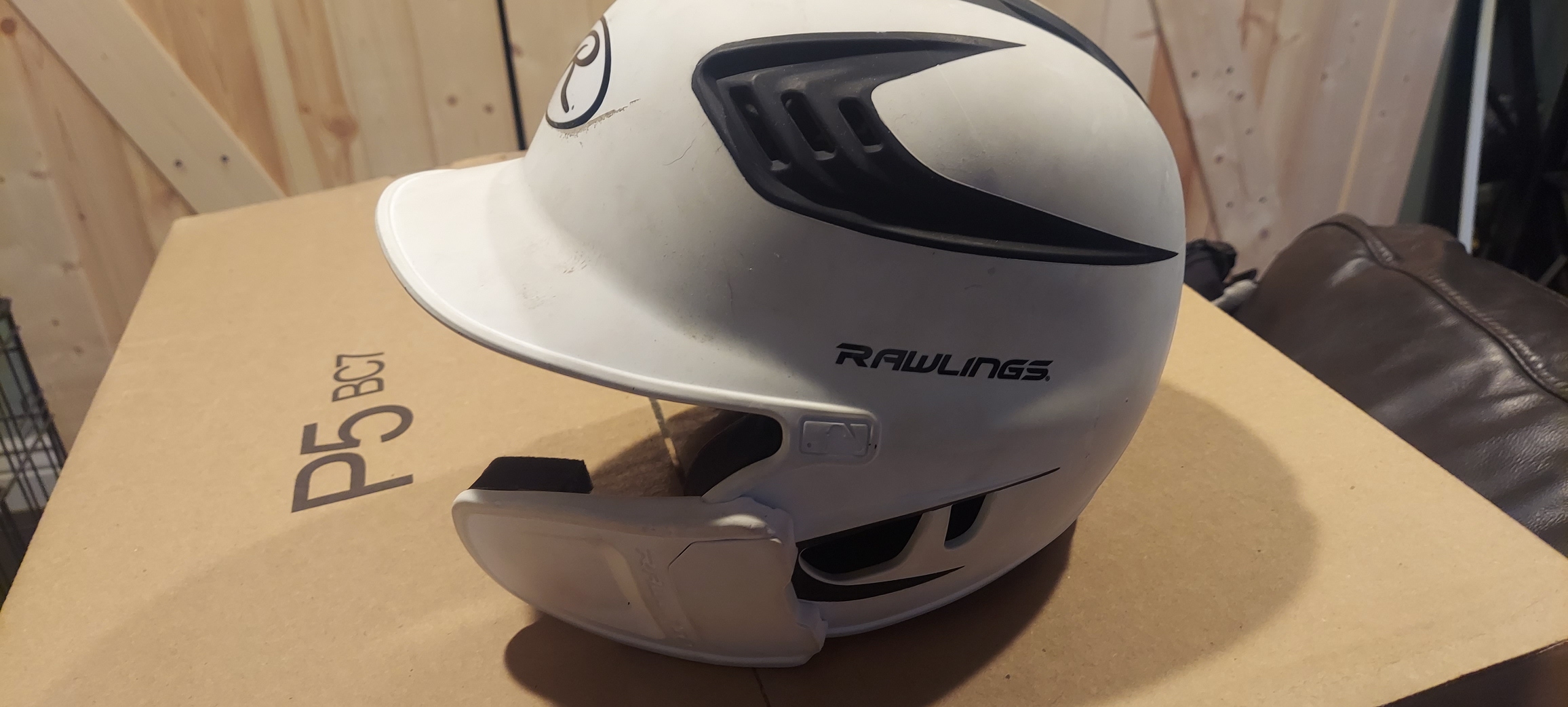 Rawlings R16 Reverse series baseball batting helmet