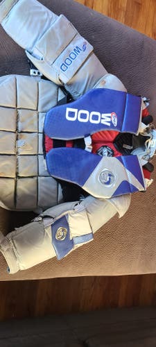 Used Large Sher-Wood T90 Goalie Chest Protector