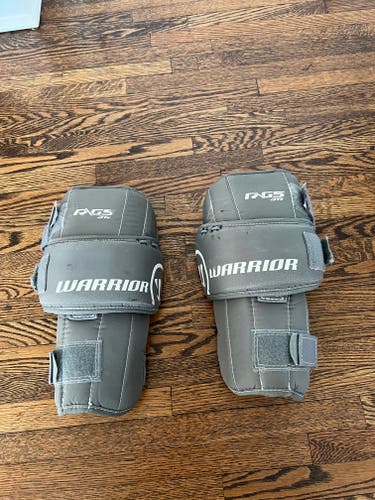 Used Warrior Junior G5 Knee Pads