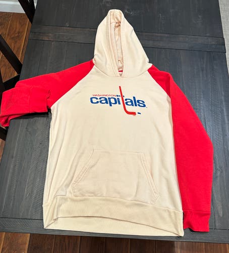 Washington Capitals Used Men's XXL Sweatshirt