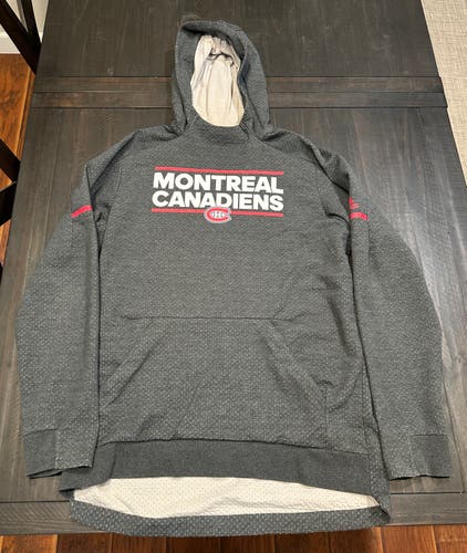 Montreal Canadiens Used Men's XL Tall Adidas Sweatshirt