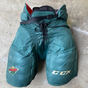 CCM HP45X Pro Stock Hockey Pants Medium Minnesota Wild Green 4748