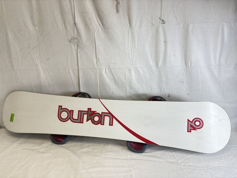 Used 2016 Burton Blunt 159cm Wide Men s Snowboard W Burton Genesis Bindings Lg