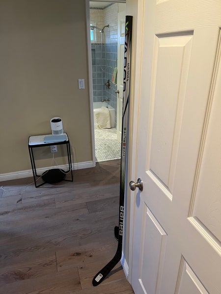 NEW BAUER VAPOR HYP2RLITE RIGHT HANDED P28 70 FLEX HOCKEY STICK