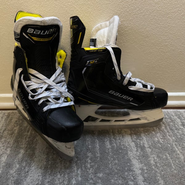 Lightly Used - Senior Bauer Supreme M4 Hockey Skates Regular Width 9.5