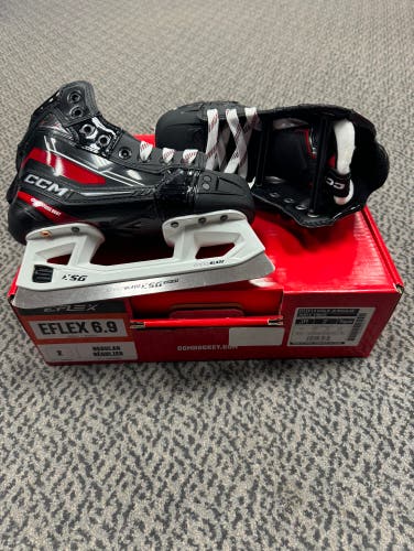 CCM EFLEX 6.9 size 2 Regular Width goalie skates