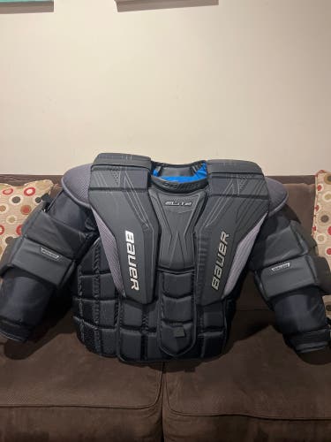 New Large Bauer  Elite Goalie Chest Protector