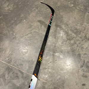 (BRAND NEW) Intermediate RH Black Jetspeed FT6 Pro Hockey Stick