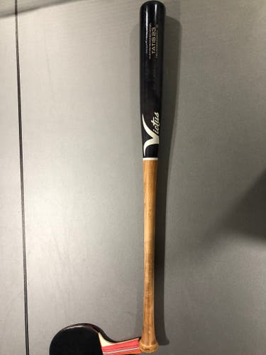 BBCOR Certified Victus (-3) 32"  Pro Reserve TATIS 23 Maple Wood