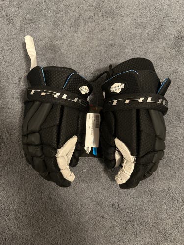 New  True 10" Source Lacrosse Gloves