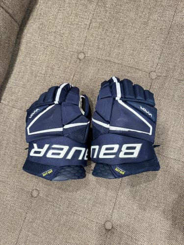 Bauer 13" Vapor Hyperlite Gloves