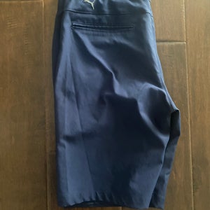 Adult Men’s New Size 32 Navy Puma Shorts golf Active Wear
