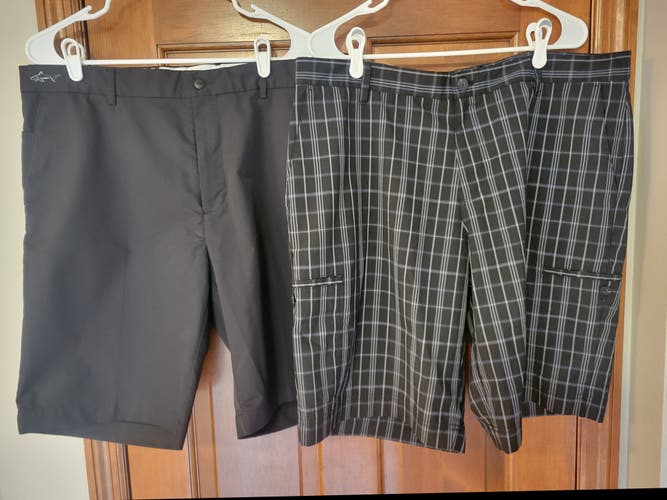 2 pairs of Black used Size 38 Men's Shorts
