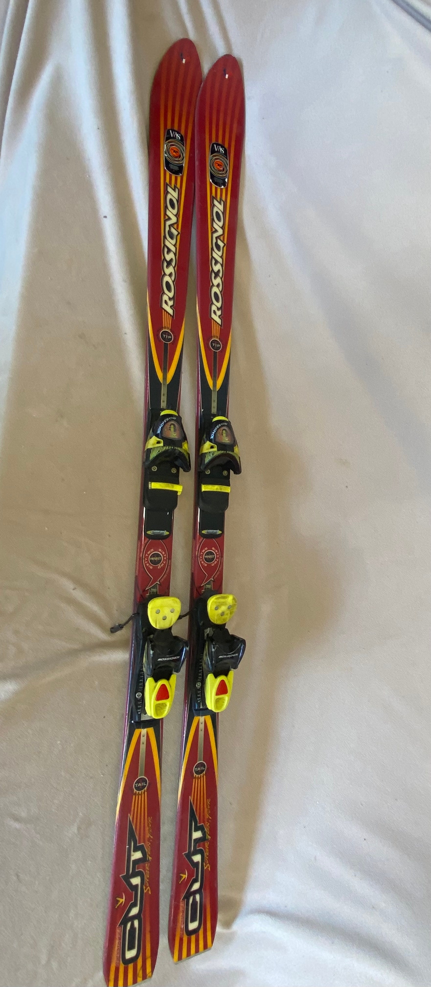 Used Men's Rossignol 170 cm All Mountain Cut Super 10-4 Skis With Bindings