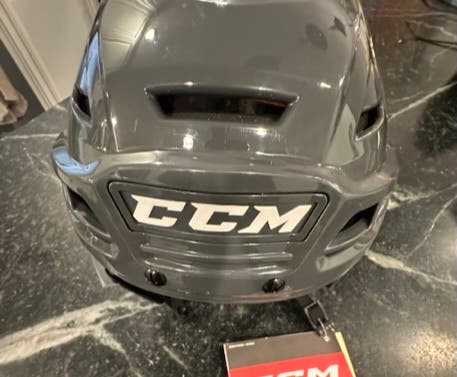 New Ccm Tacks 710 hockey helmet