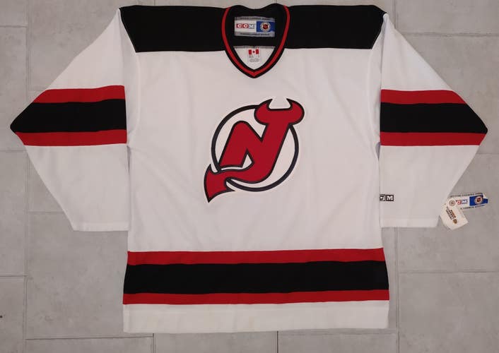NEW - CCM Semi Pro 550 Men's NHL New Jersey Devils Jersey - Size L