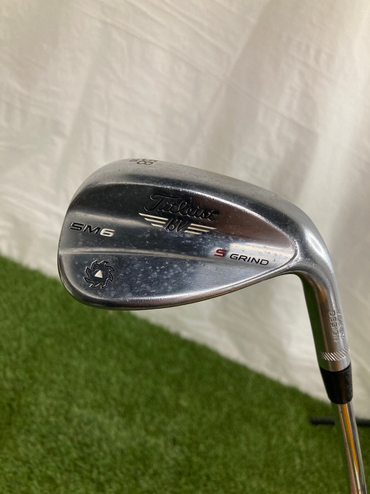 Used Men's Titleist BV Vokey SM6 Right Handed Wedge 58 Degree