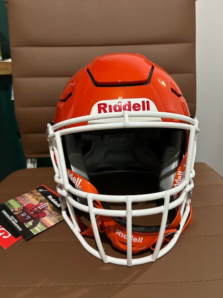 best speedflex helmet Riddell Adult Football with Facemask, Speed Flex Helmet for Football : Sports & Outdoors Riddell SpeedFlex Facemasks ONLY The 10 Best Football Helmets