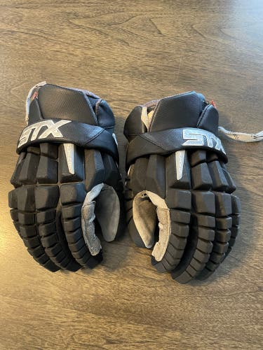 Used STX Medium Rzr Lacrosse Gloves