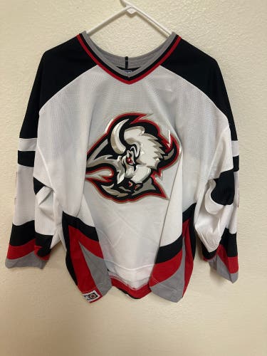 Buffalo Sabres Miroslav Satan goathead jersey