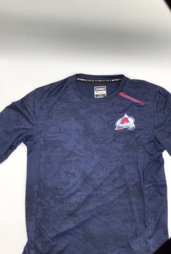 New Colorado Avalanche Fanatics Pro Dry Fit Shirt Med, LG, 2XL