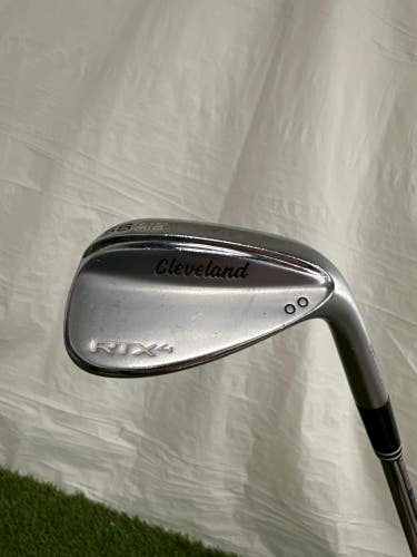 Used Men's Cleveland RTX Zipcore 54 Degree Right Handed Wedge