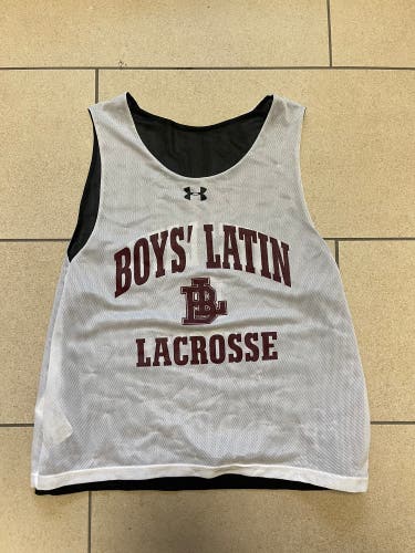 Boys Latin Reversible Black/white Pinnie