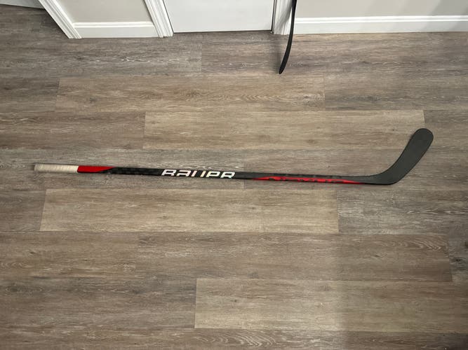 Used Left Hand P92 Nexus Sync Hockey Stick