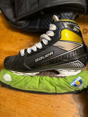Used Bauer Regular Width Size 5.5 Supreme 3S Hockey Goalie Skates