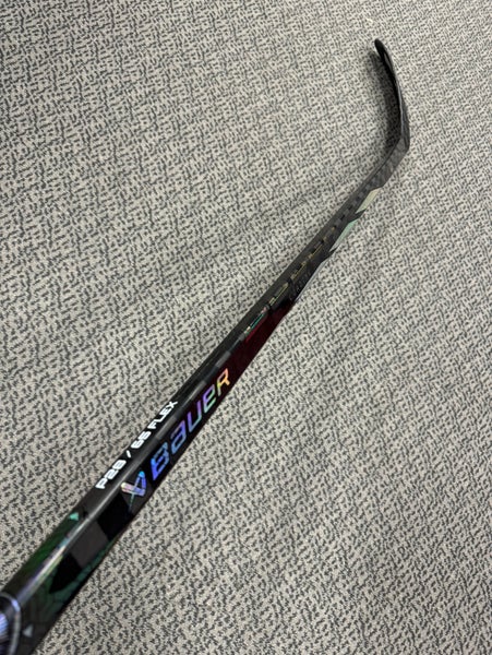 Bauer Proto R 65 flex P28 curve right hand stick