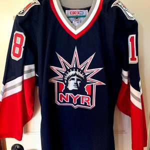 New York Rangers Alternate Bill Berg jersey