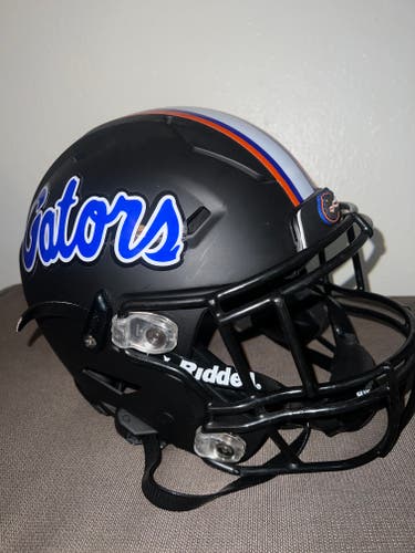 Florida Gators 2023 Black Riddell SpeedFlex Helmet vs Arkansas