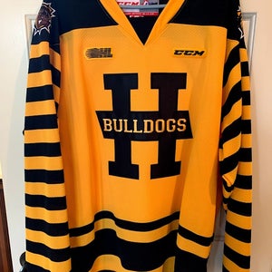 Hamilton Bulldogs alternate jersey