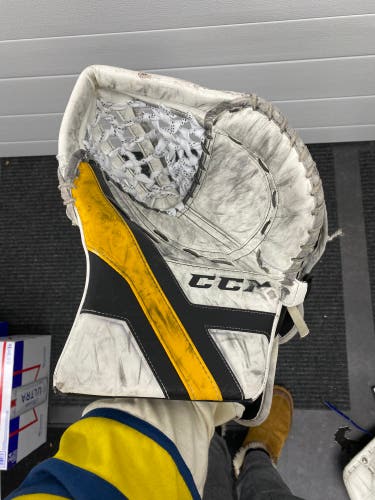 Used CCM Pro Stock Axis Pro