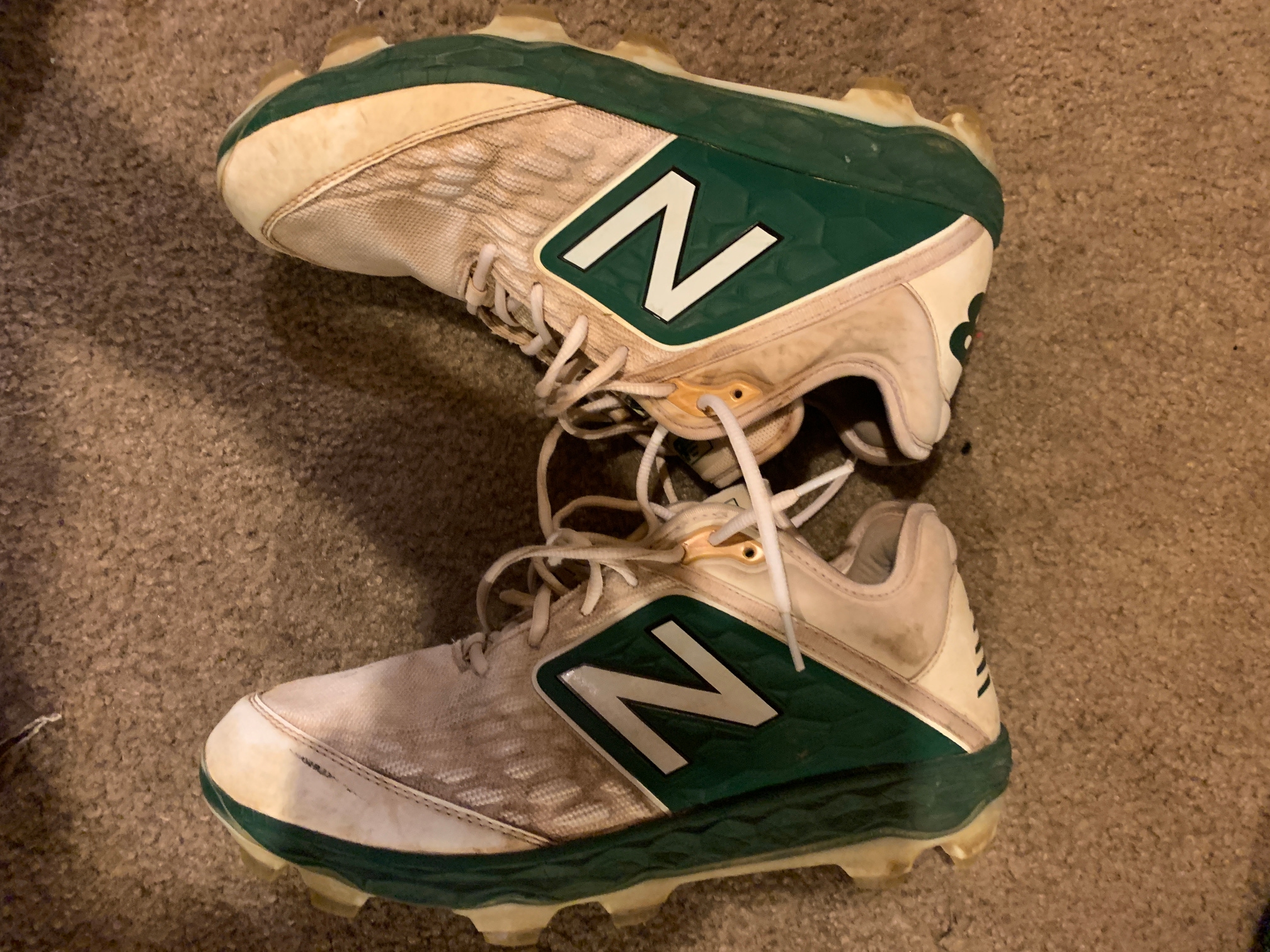 Baseball Green Adult Men's Used Size 11 Molded Cleats New Balance Low Top 3000v4
