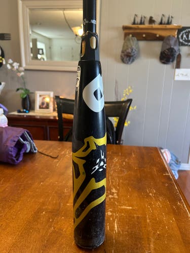 Used USSSA Certified Composite (-5) 25 oz 30" CF Bat