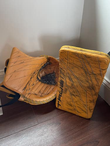 True L20.2 goalie glove and blocker