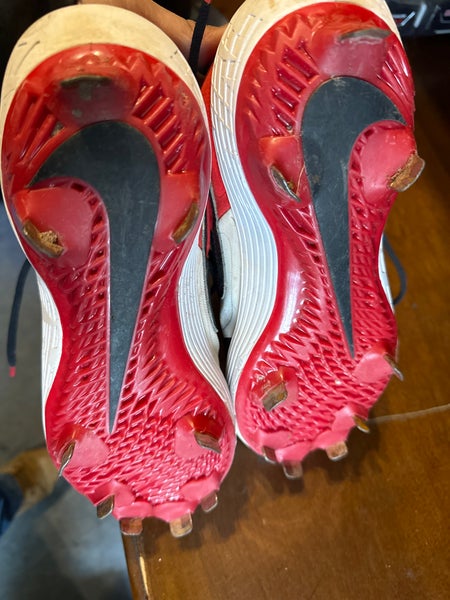 Nike alpha baseball cleats