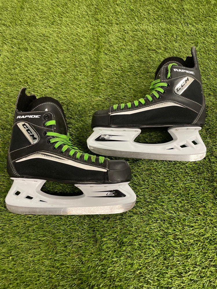Used Senior CCM Rapide Hockey Skates 7