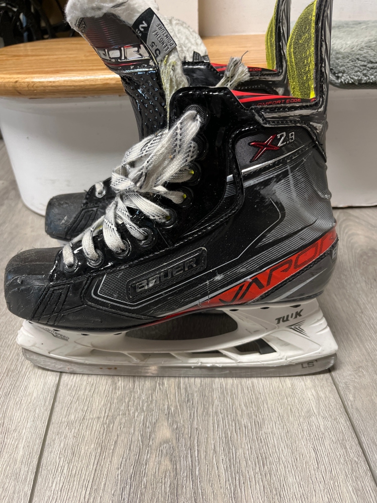 Bauer Vapor X2.9 Junior Size 5.5 Ice Hockey Skate