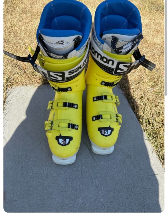 Men's Used Salomon Racing X-Max Ski Boots Stiff Flex