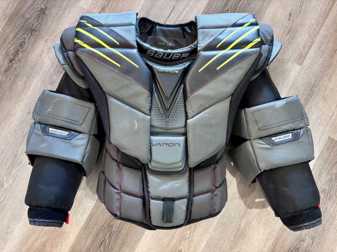 Used Medium Bauer  Hyperlite Goalie Chest Protector