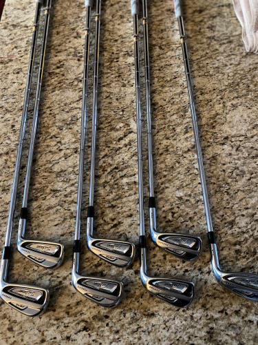 Titleist AP2 Iron Set 714 RH 4-9, PW