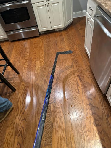 Junior Right Handed P29 RibCor Trigger 7 Pro Hockey Stick